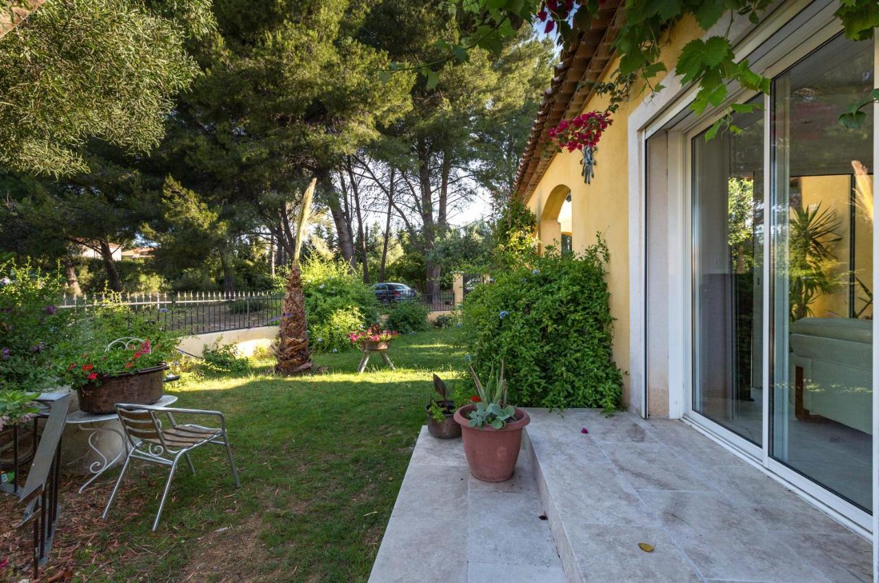Villa De La Terre Blanche Sanary-sur-Mer Ngoại thất bức ảnh