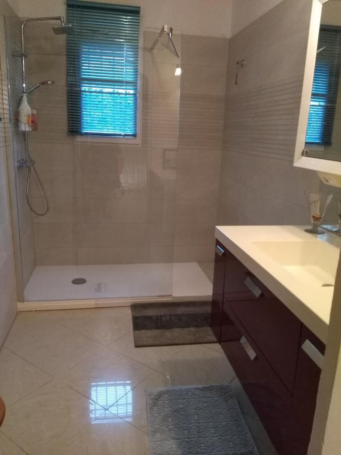 Villa De La Terre Blanche Sanary-sur-Mer Ngoại thất bức ảnh